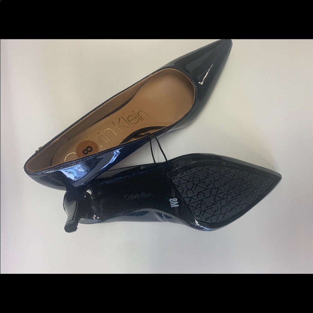 Calvin Klein size 8